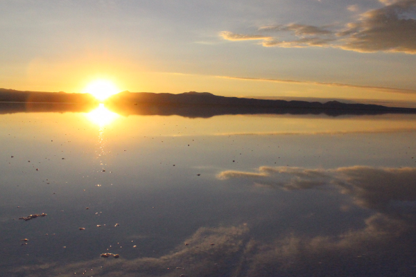 ウユニ塩湖絶景写真