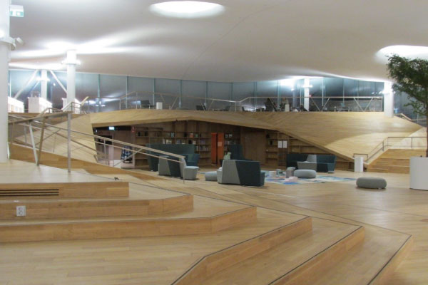 ヘルシンキ図書館