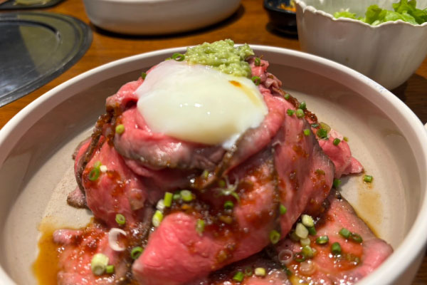 ローストビーフ丼